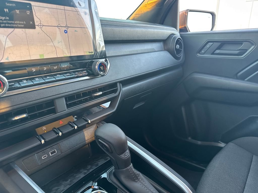 Used 2025 Chevrolet Colorado Trail Boss image 25
