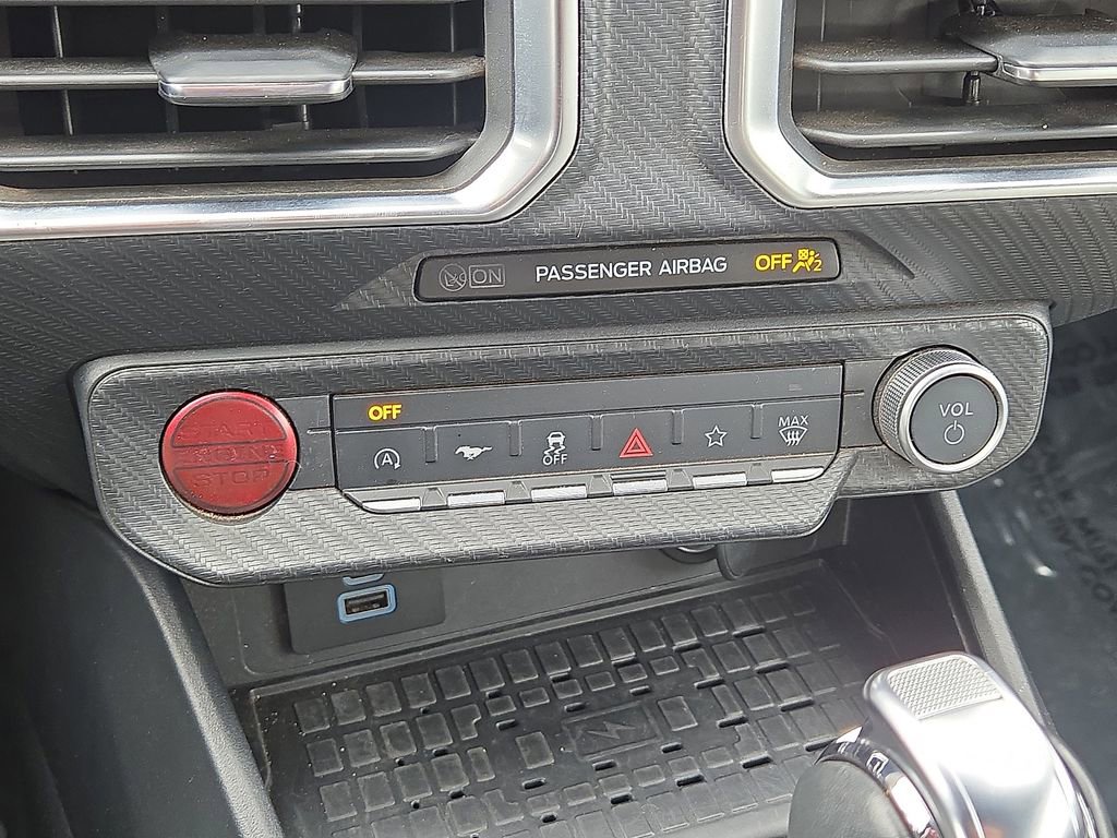 Used 2024 Ford Mustang Premium image 25