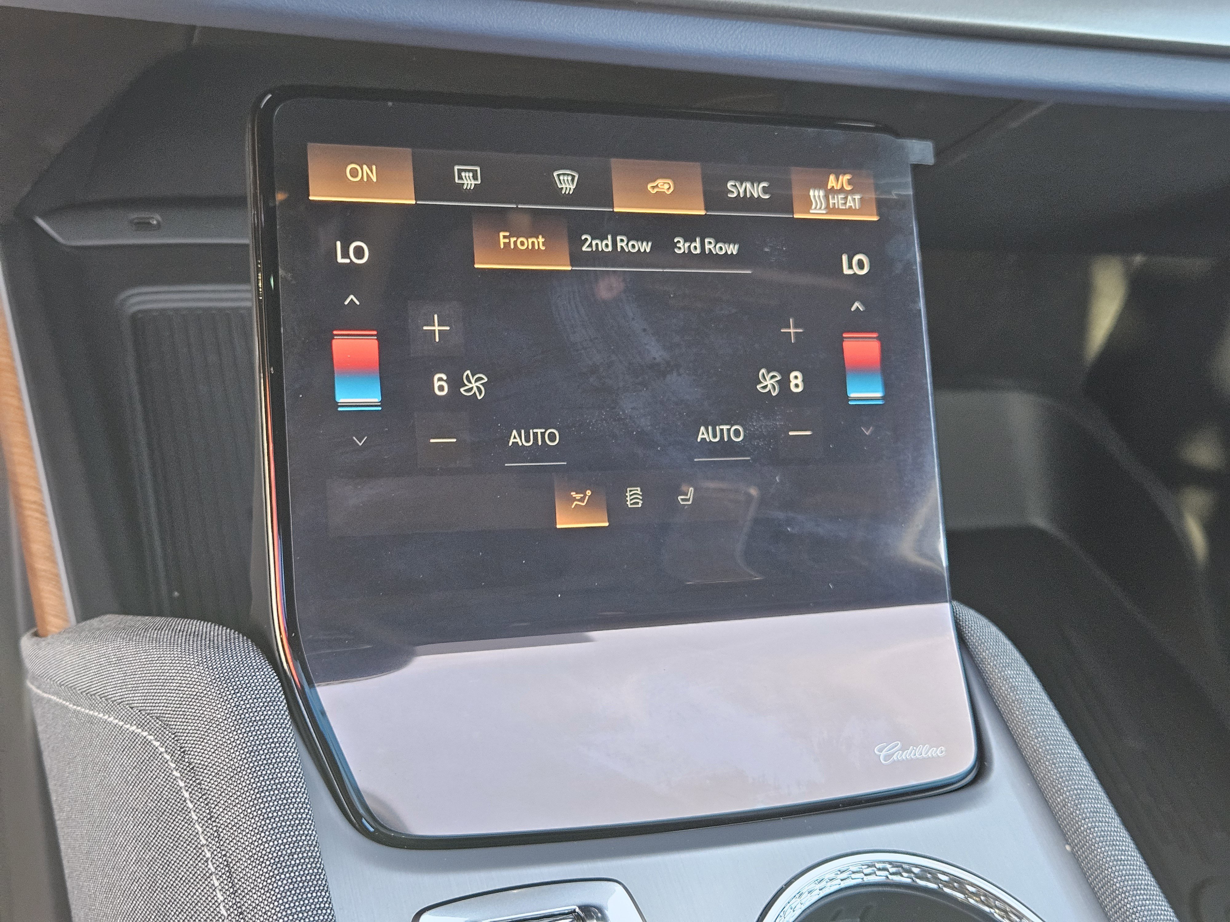 New 2026 Cadillac Vistiq Premium Luxury w/ LPO, Floor Liner Package image 29