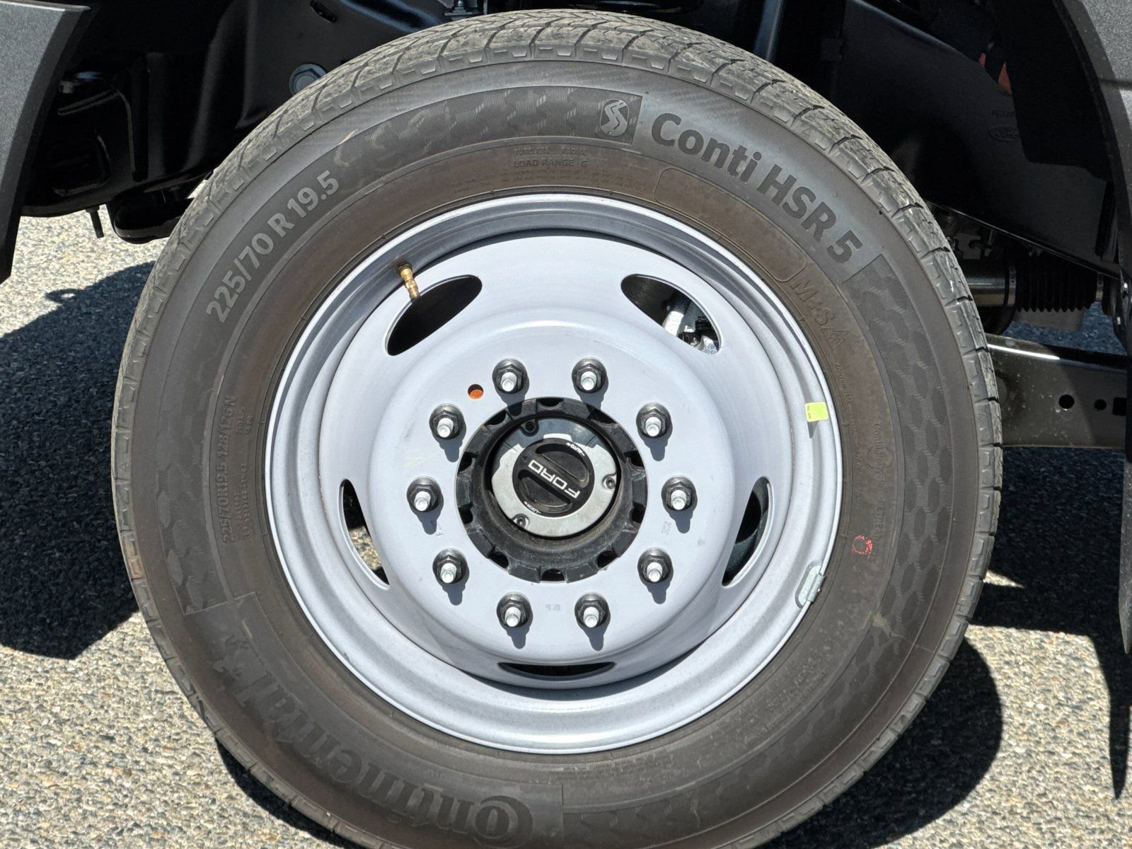 New 2025 Ford F550 4x4 Crew Cab Super Duty image 27