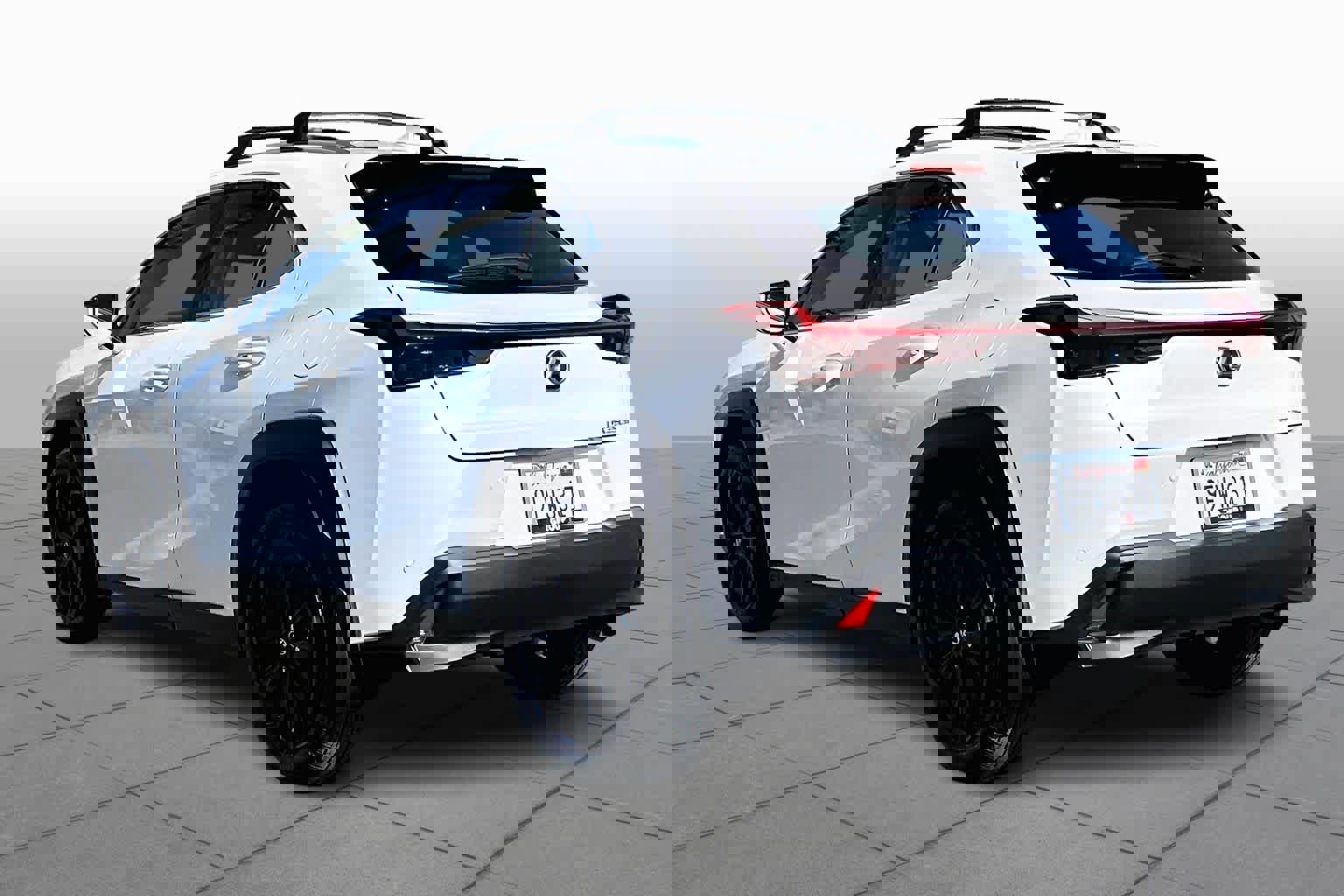 Used 2024 Lexus UX 250h FWD image 11