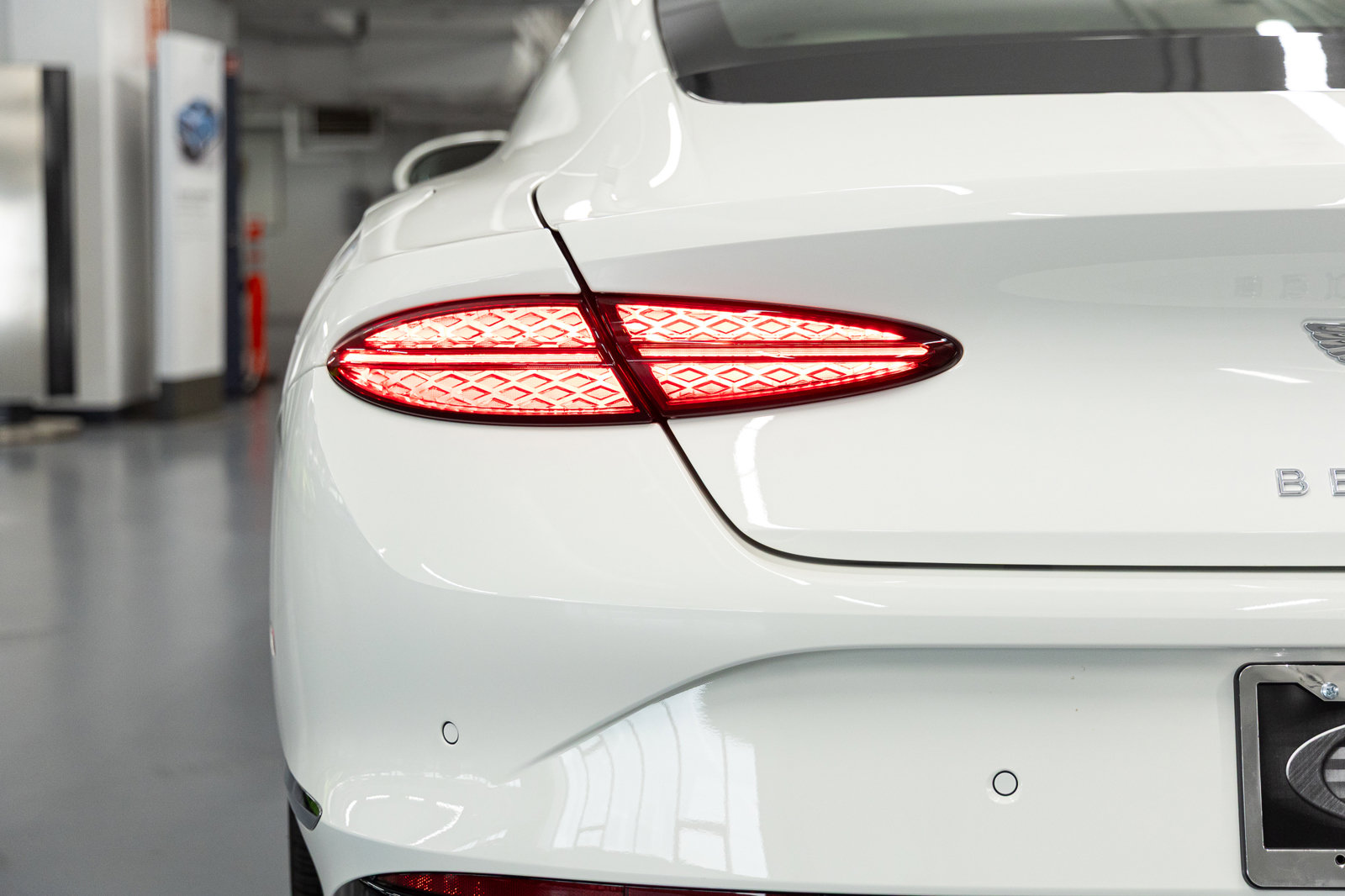 New 2026 Bentley Continental GT Azure AWD/4WD image 19