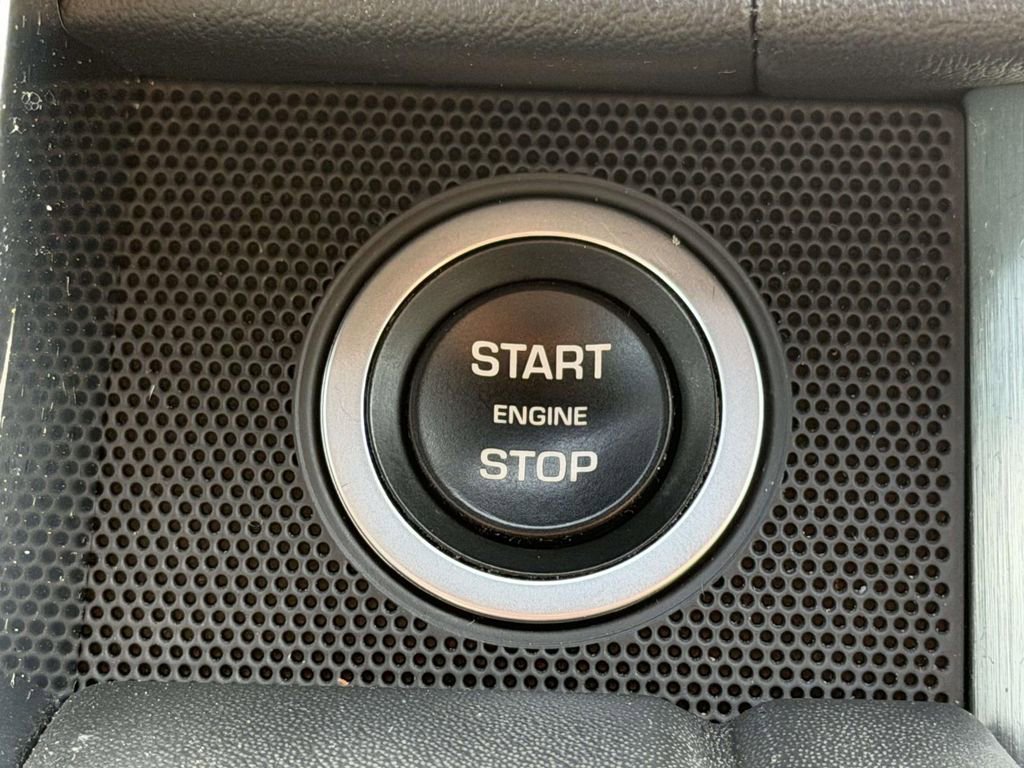 Used 2019 Land Rover Range Rover HSE AWD/4WD image 8