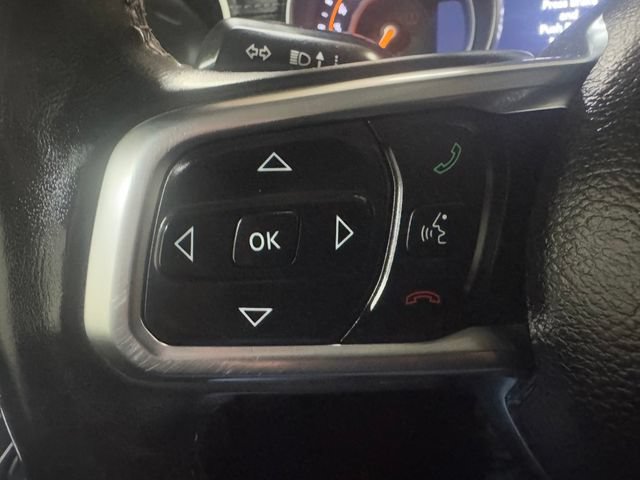 Used 2018 Jeep Wrangler Unlimited Sahara AWD/4WD image 19