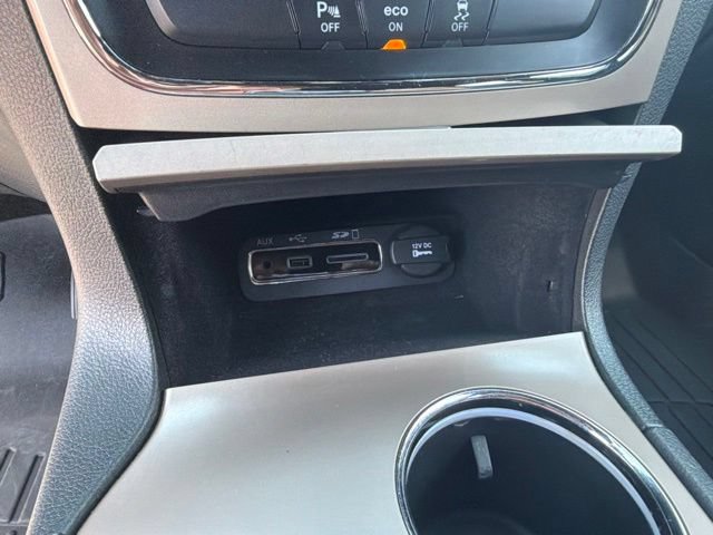 Used 2015 Jeep Grand Cherokee Limited AWD/4WD image 26