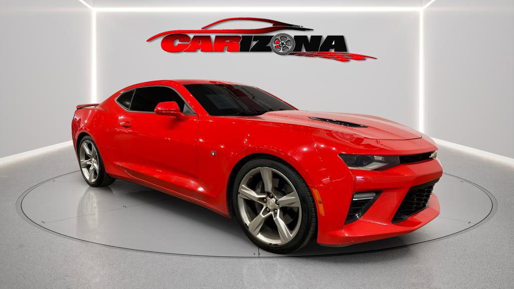 Used 2018 Chevrolet Camaro SS image 2