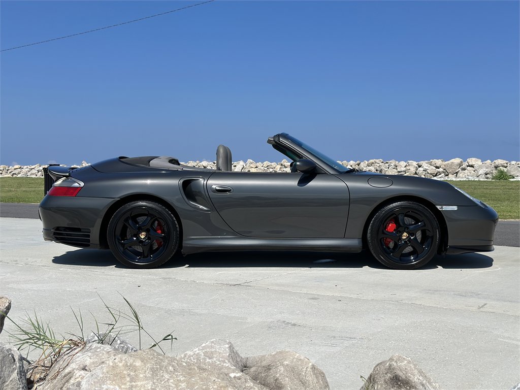 Used 2004 Porsche 911 Turbo image 5