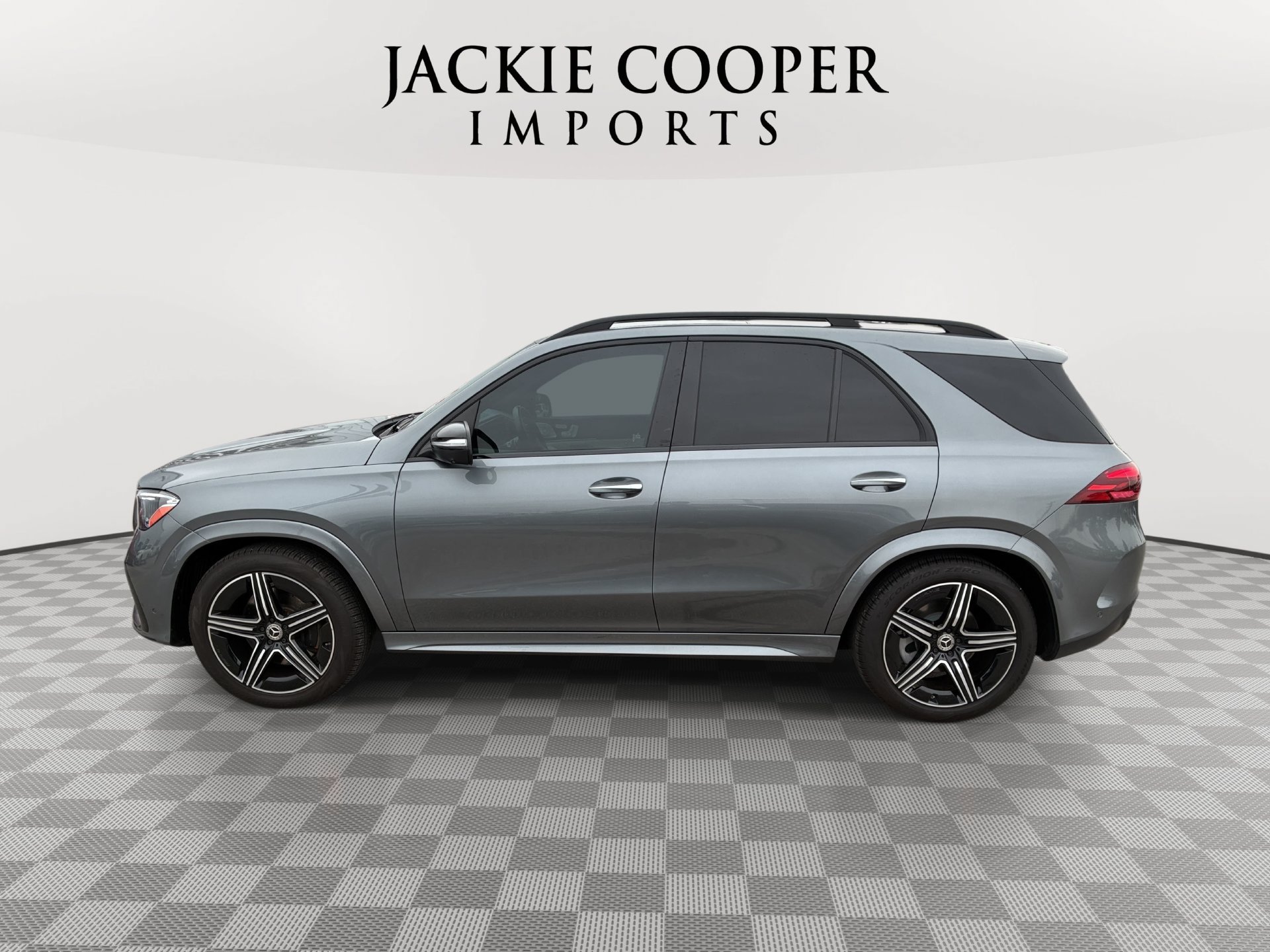 Certified 2025 Mercedes-Benz GLE 580 4MATIC image 8