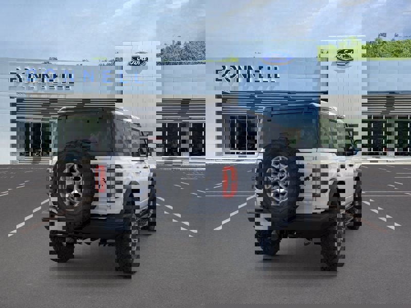 New 2025 Ford Bronco Badlands image 8