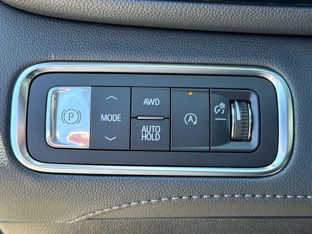 New 2026 Buick Enclave Sport Touring w/ Power Package AWD/4WD image 35