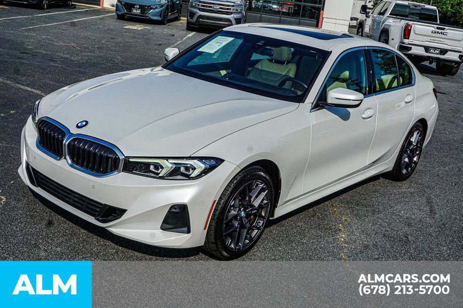 Used 2025 BMW 330i Sedan RWD image 14