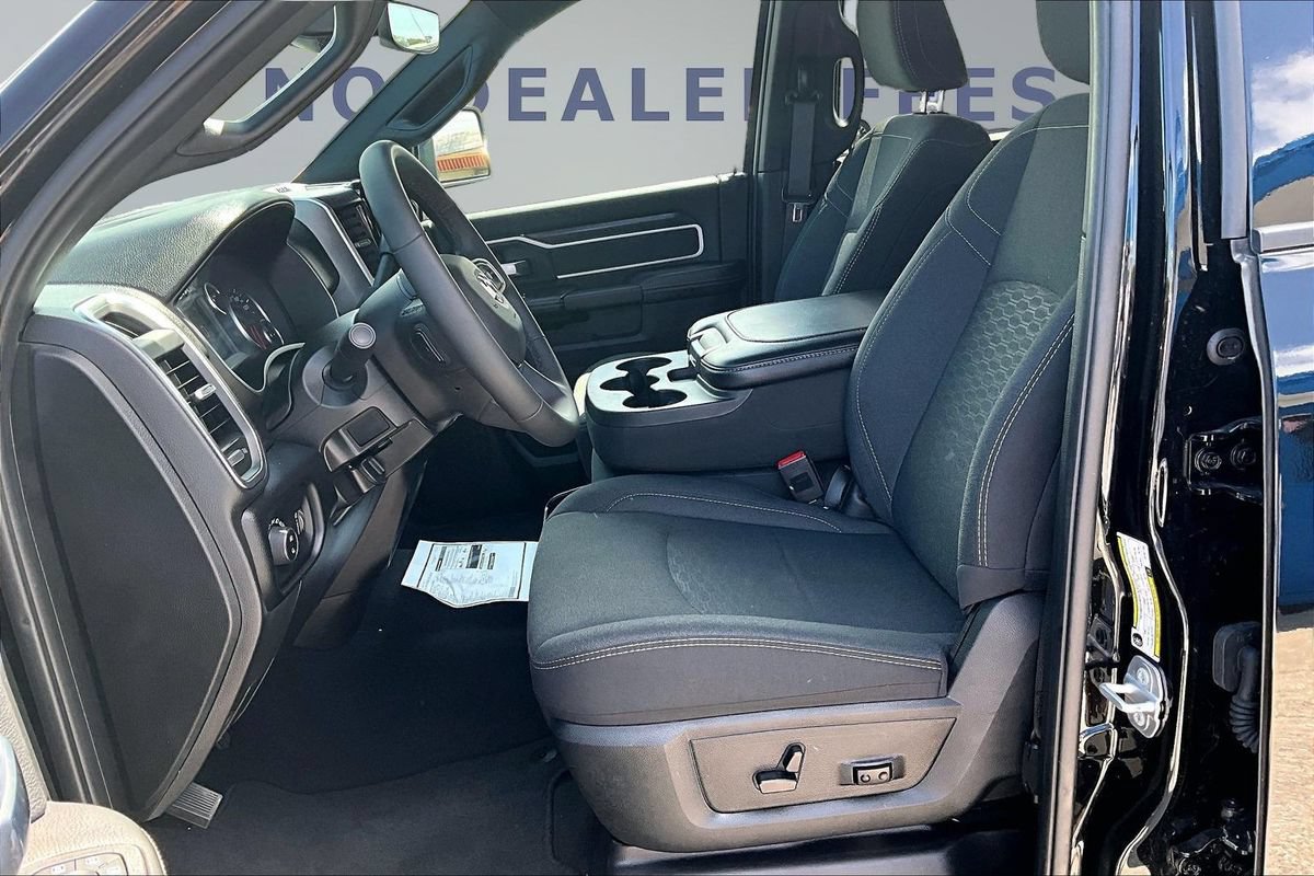 Used 2026 RAM 2500 Big Horn AWD/4WD image 19