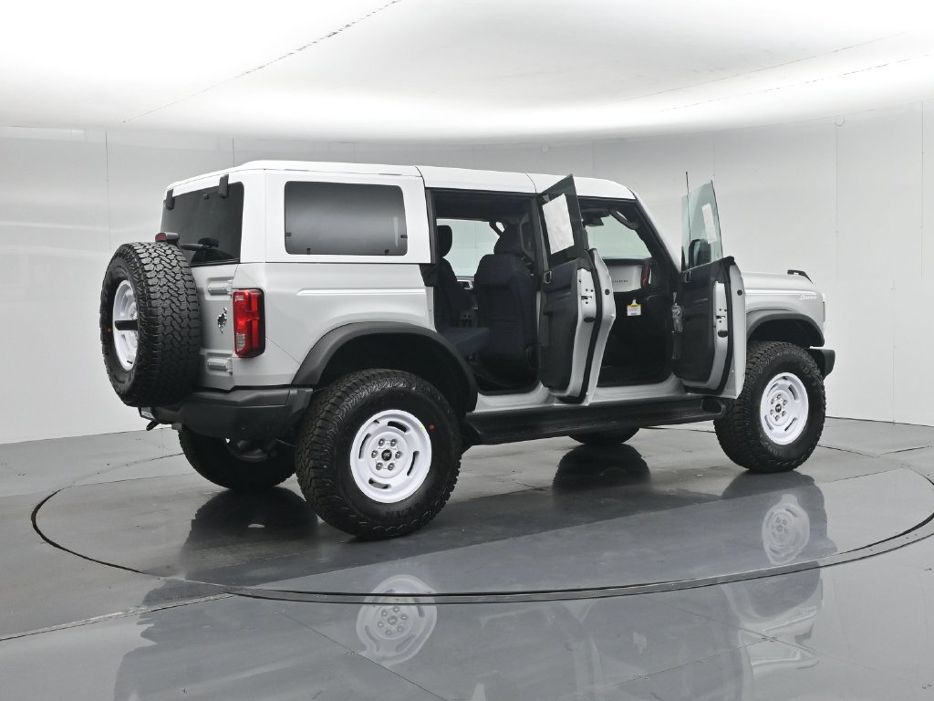 New 2026 Ford Bronco Heritage Edition AWD/4WD image 5