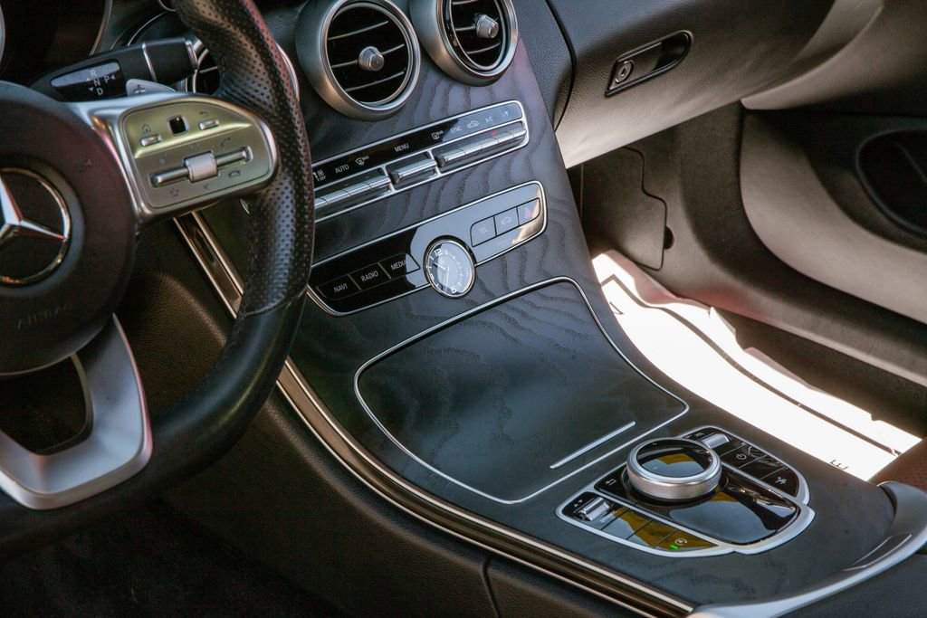 Used 2019 Mercedes-Benz C 300 4MATIC Coupe image 13