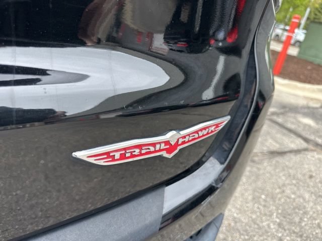 Used 2018 Jeep Compass Trailhawk w/ Leather Interior Group AWD/4WD image 28