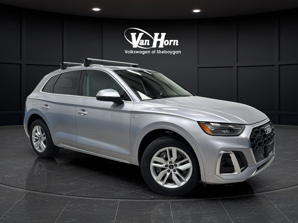 Used 2023 Audi Q5 2.0T Premium w/ Convenience Package AWD/4WD image 1
