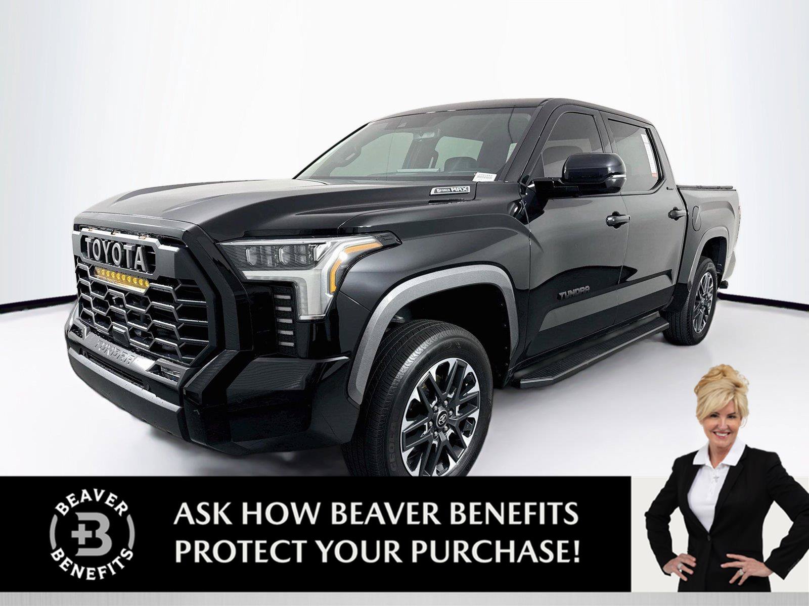 Used 2025 Toyota Tundra Limited AWD/4WD image 1