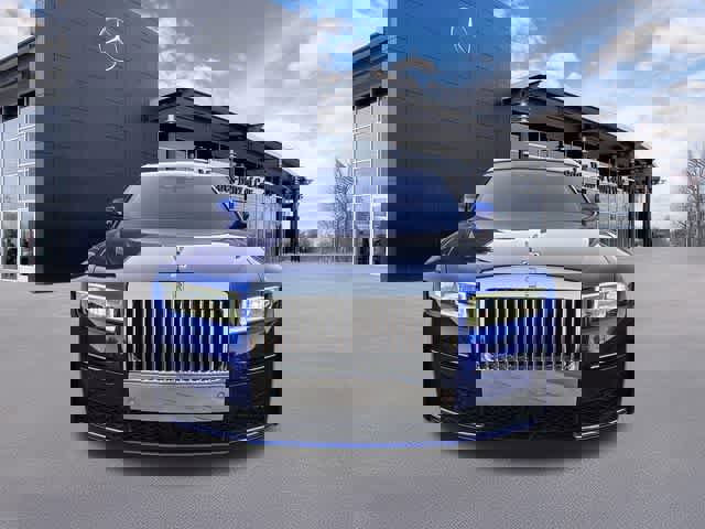 Used 2024 Rolls-Royce Ghost image 3