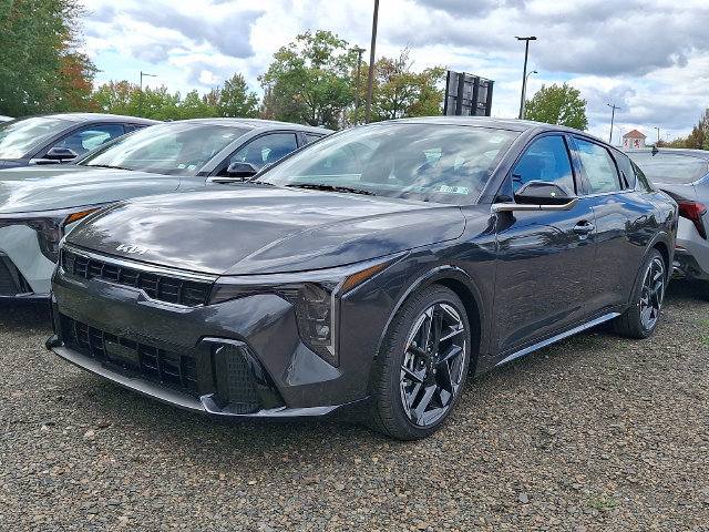 New 2026 Kia K4 GT-Line Turbo FWD image 3