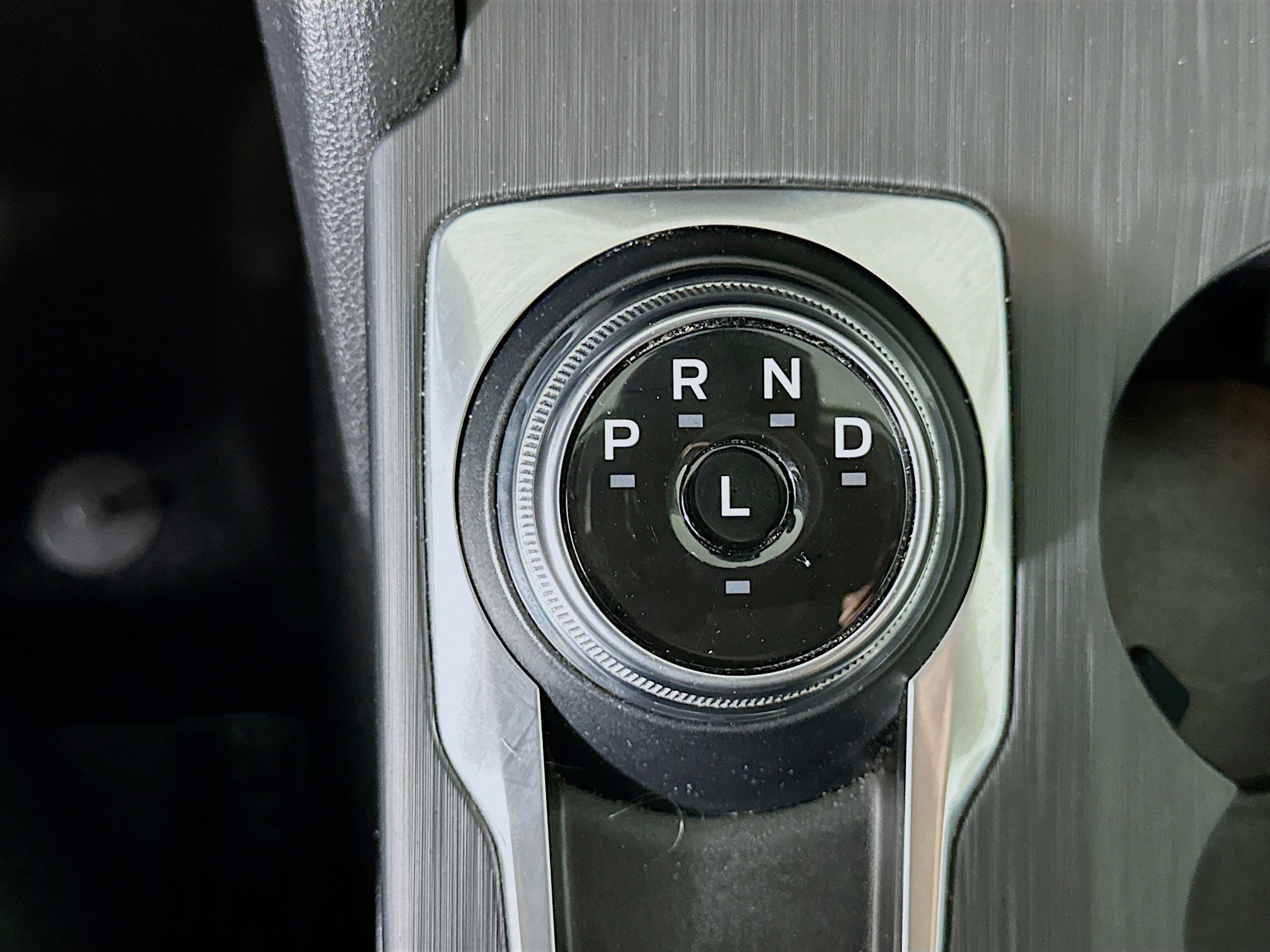 Used 2022 Ford Escape S image 24