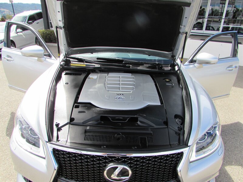 Used 2013 Lexus LS 460 AWD w/ F-Sport Pkg image 36