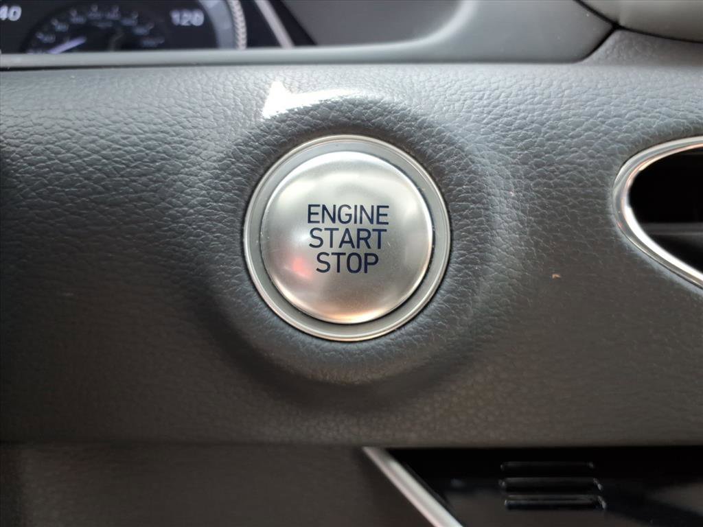 Certified 2023 Hyundai Sonata SEL w/ Preferred Accessory Package FWD image 25