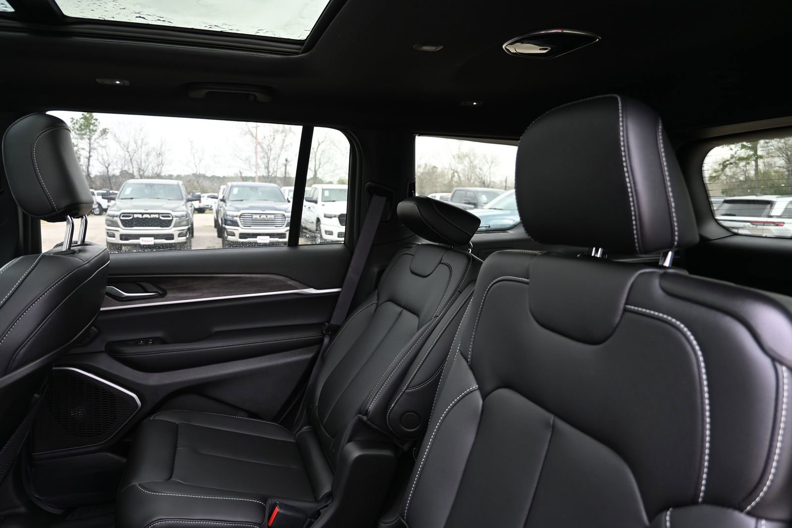 New 2026 Jeep Grand Cherokee L Limited image 20