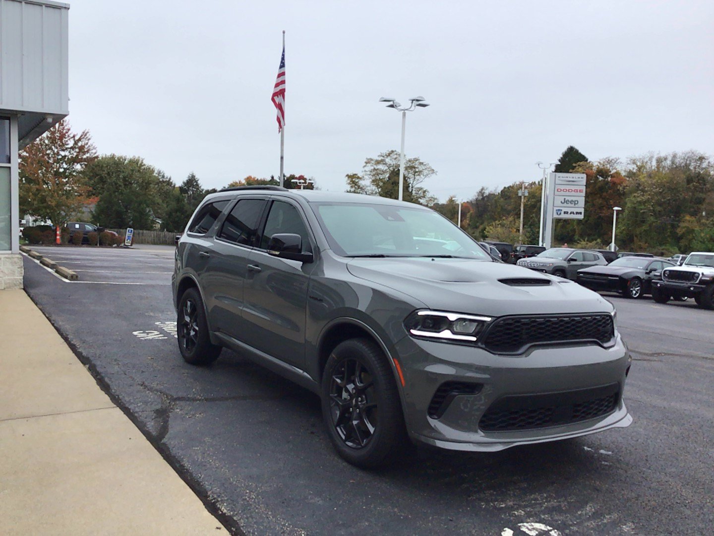 New 2027 Dodge Durango GT AWD/4WD image 3