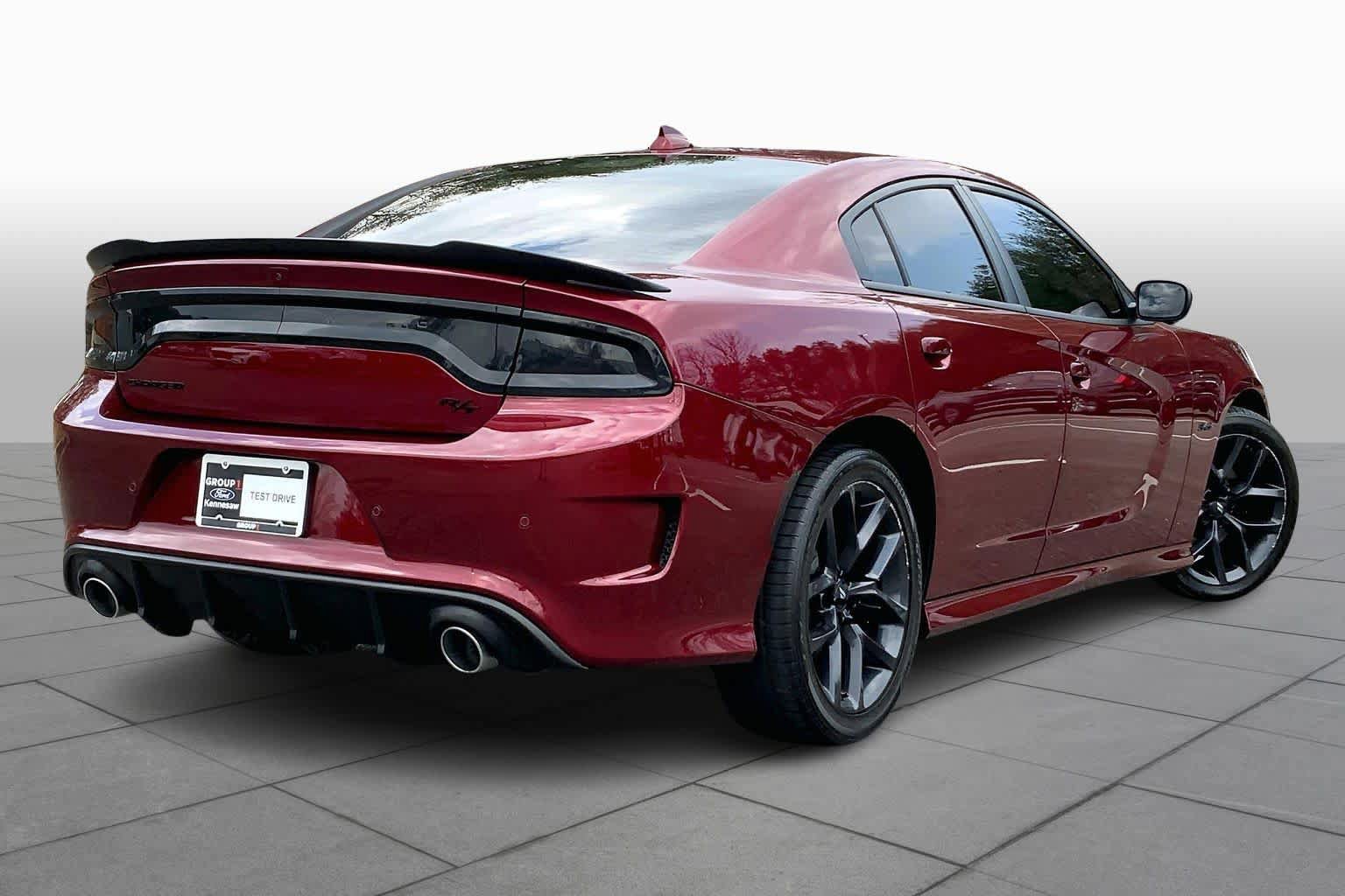 Used 2023 Dodge Charger R/T w/ Blacktop Package image 13