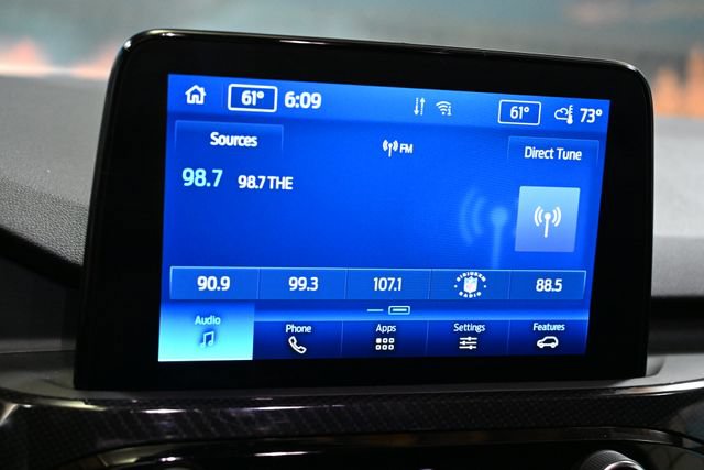 Used 2025 Ford Escape ST-Line Select AWD/4WD image 30
