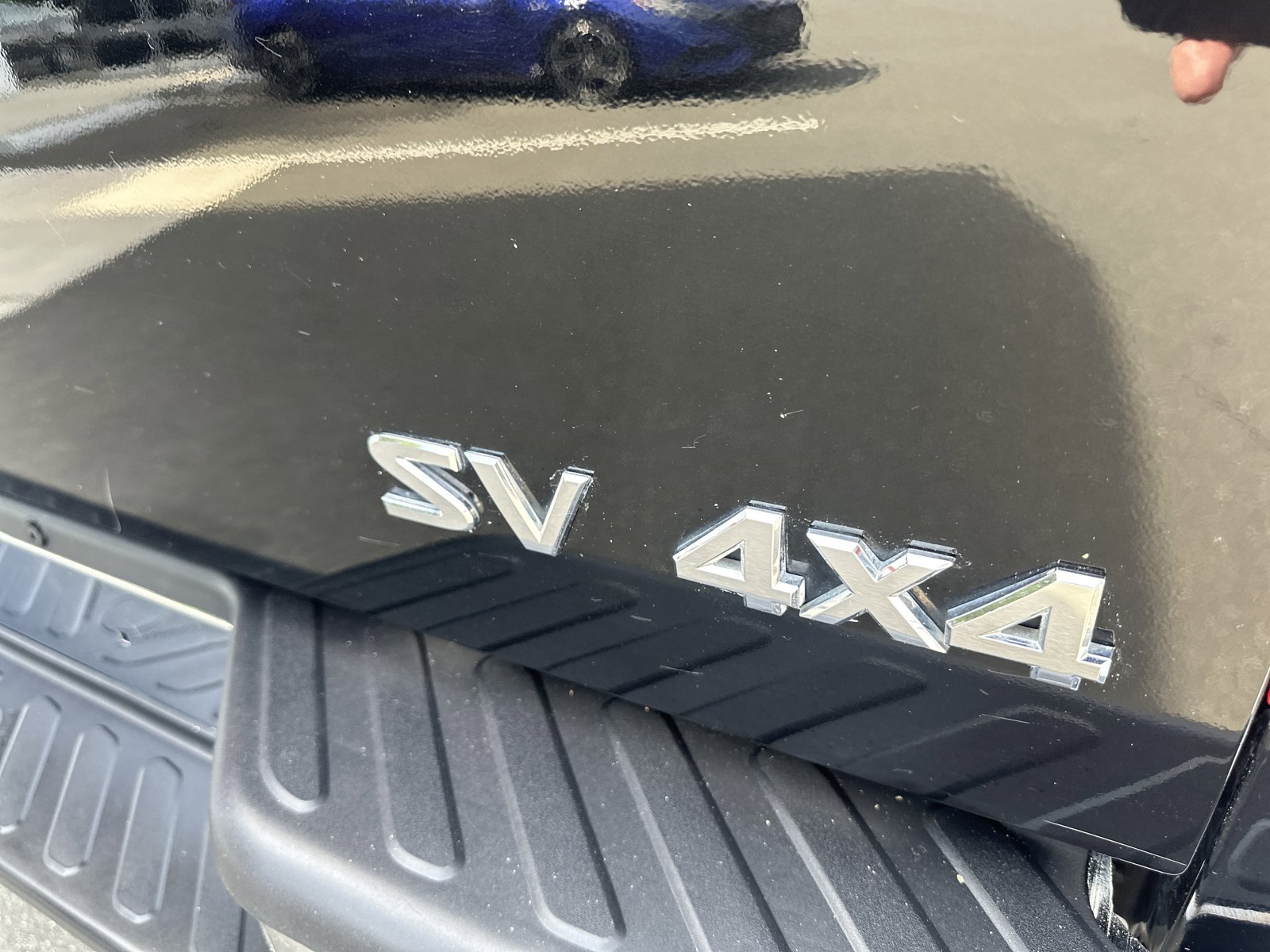 Used 2017 Nissan Frontier SV w/ SV Value Truck Package AWD/4WD image 22