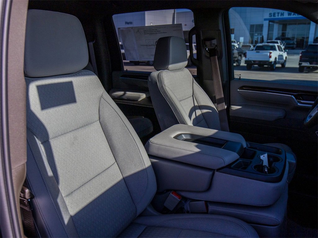 New 2026 GMC Sierra 3500 SLE w/ SLE Value Package image 15