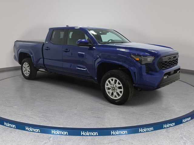 Certified 2025 Toyota Tacoma SR5 image 3