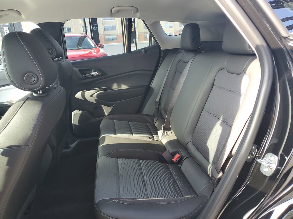 New 2026 Chevrolet Trax LT image 13