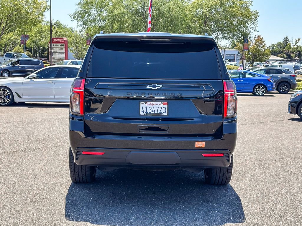 Used 2024 Chevrolet Suburban Z71 w/ Luxury Package AWD/4WD image 3