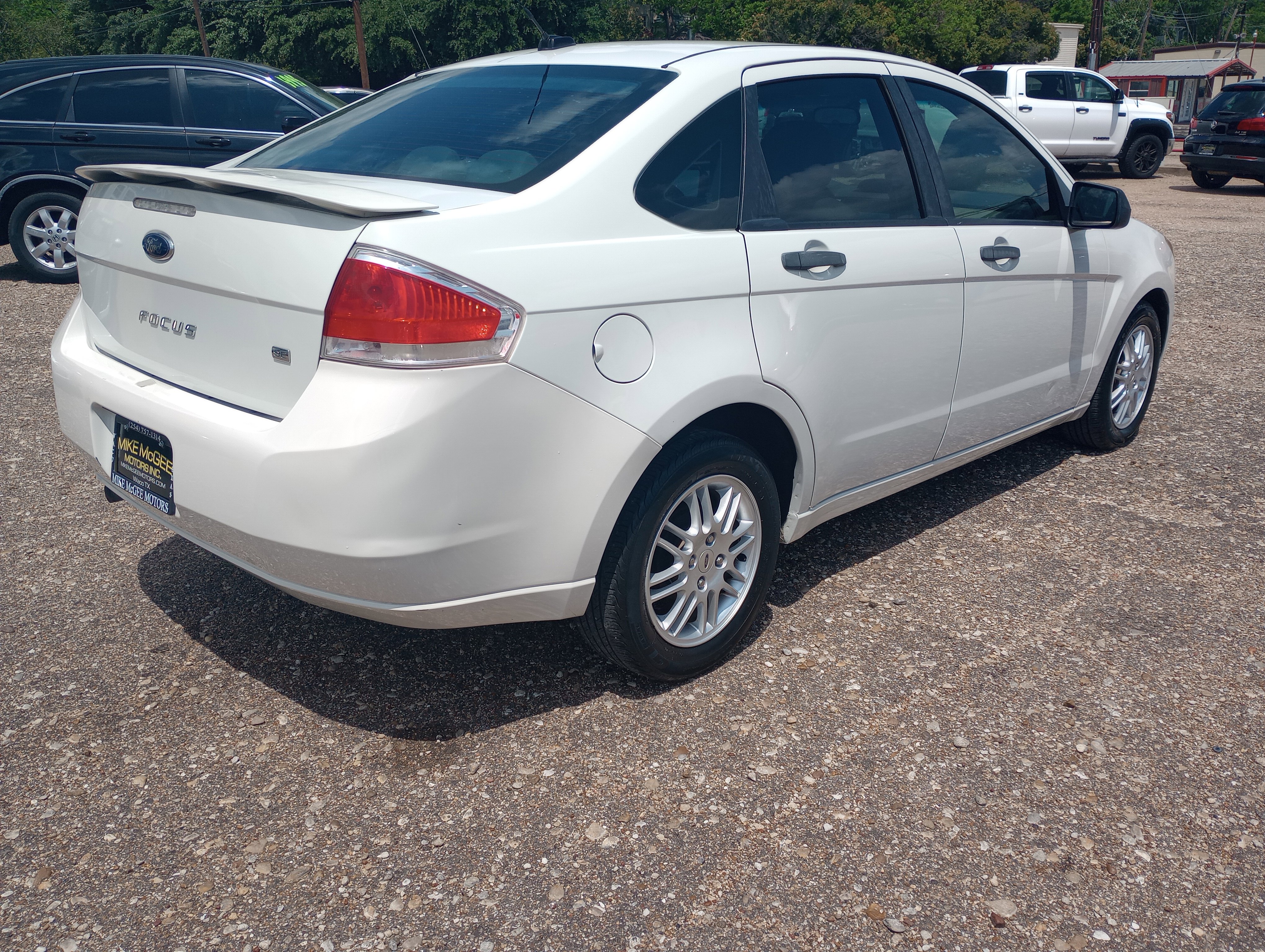 Used 2010 Ford Focus SE image 7