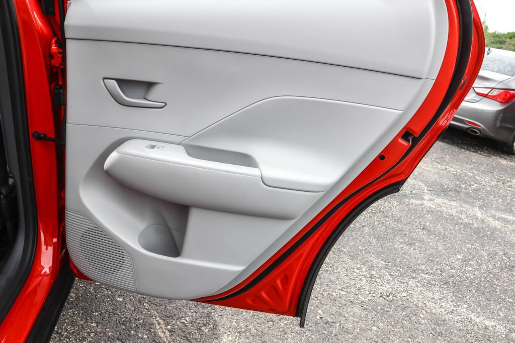 Certified 2026 Hyundai Kona SEL Sport AWD/4WD image 32
