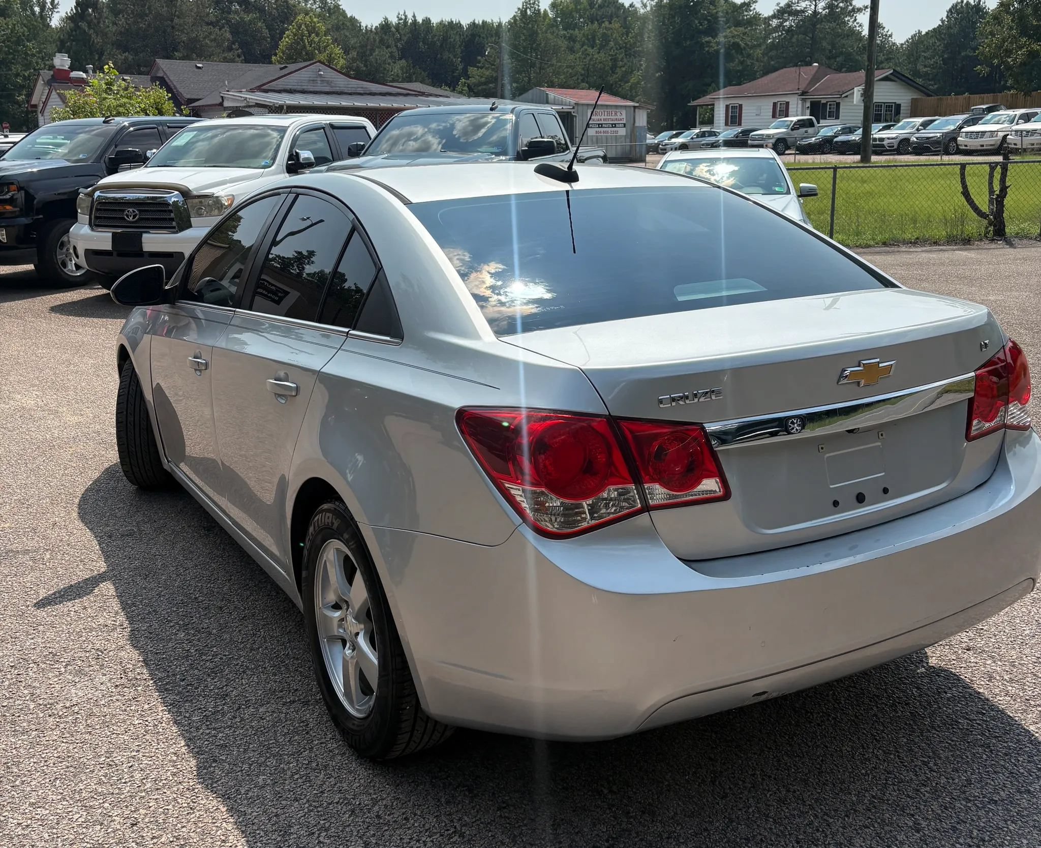 Used 2016 Chevrolet Cruze LT FWD image 4