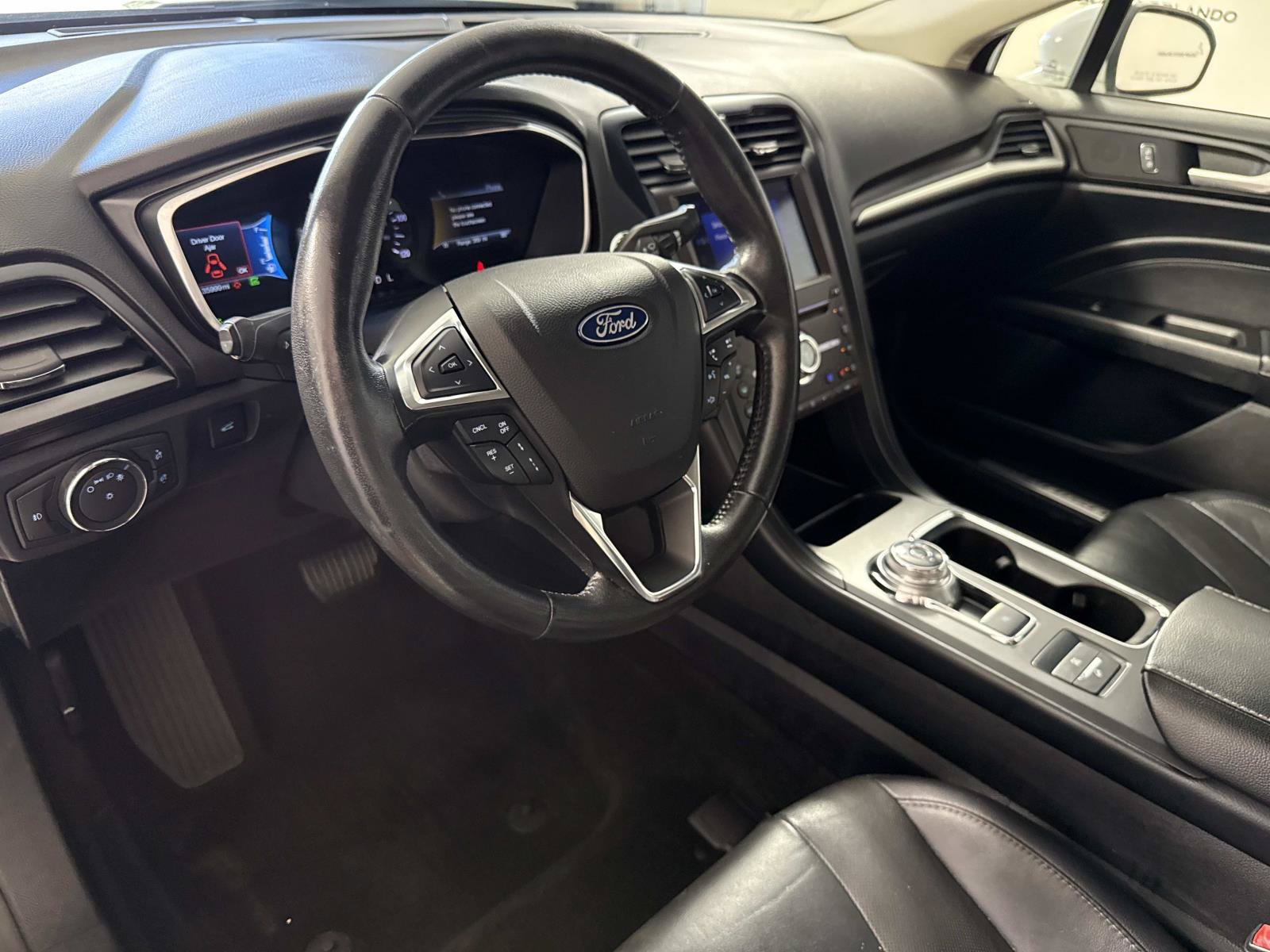 Used 2019 Ford Fusion Titanium FWD image 19