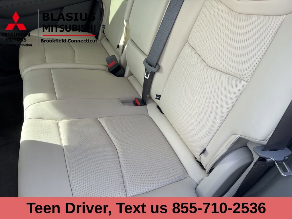 Used 2023 Cadillac XT5 Premium Luxury image 16
