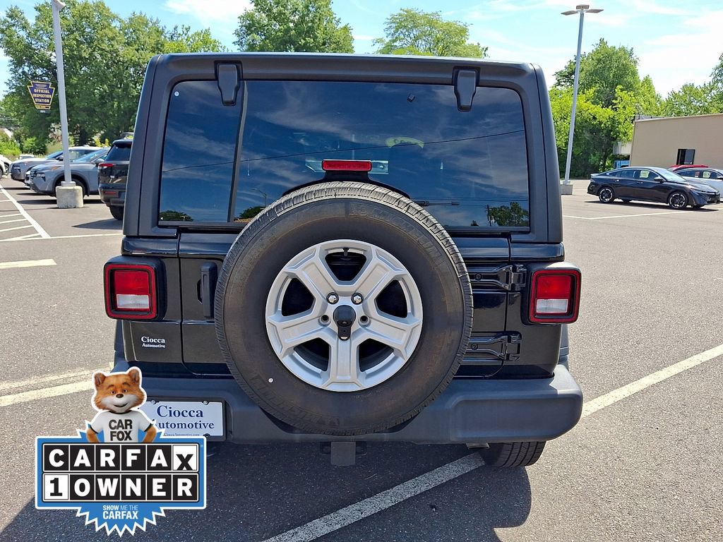 Used 2022 Jeep Wrangler Unlimited Sport AWD/4WD image 5