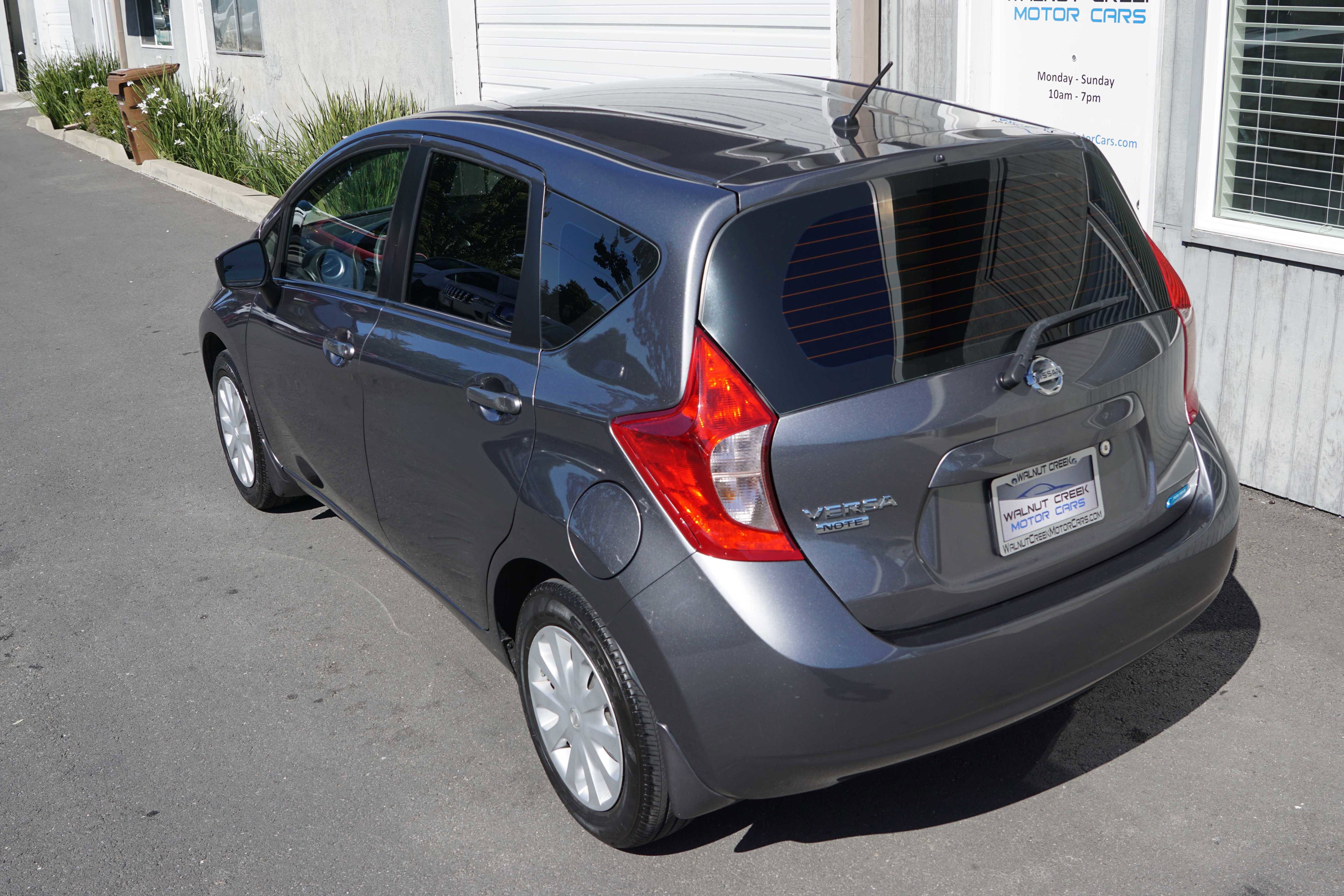 Used 2016 Nissan Versa Note S Plus FWD image 16