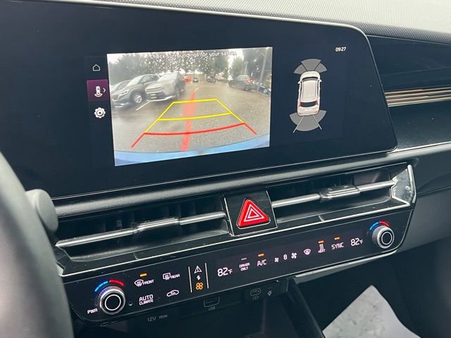 Certified 2023 Kia Niro Wave w/ Wave Preserve Package image 20