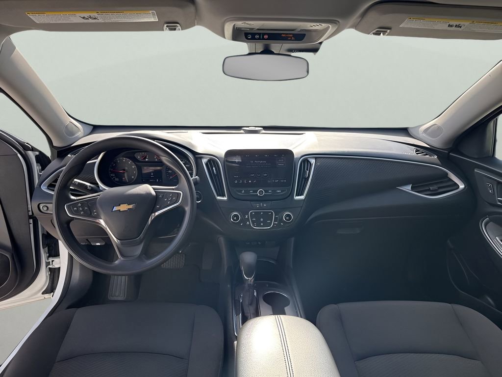 Used 2024 Chevrolet Malibu LT image 10
