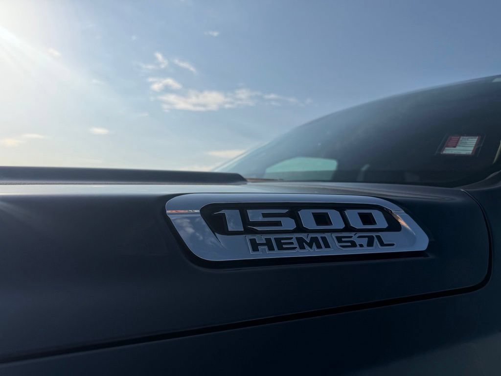 Used 2019 RAM 1500 Limited AWD/4WD image 11