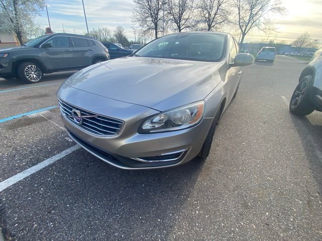 Used 2016 Volvo S60 T5 Premier w/ Climate Package image 1