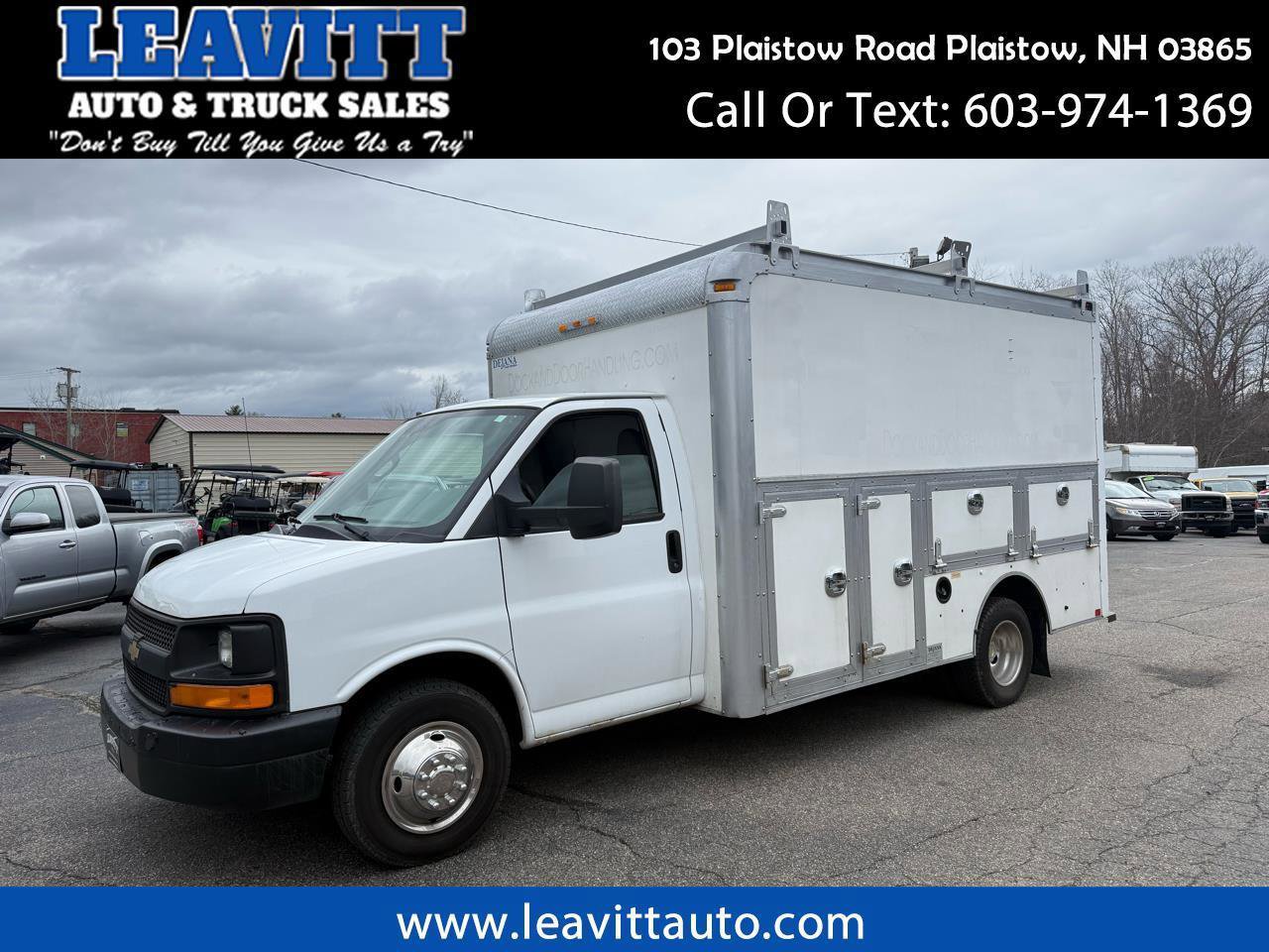 Used 2016 Chevrolet Express 3500 image 1