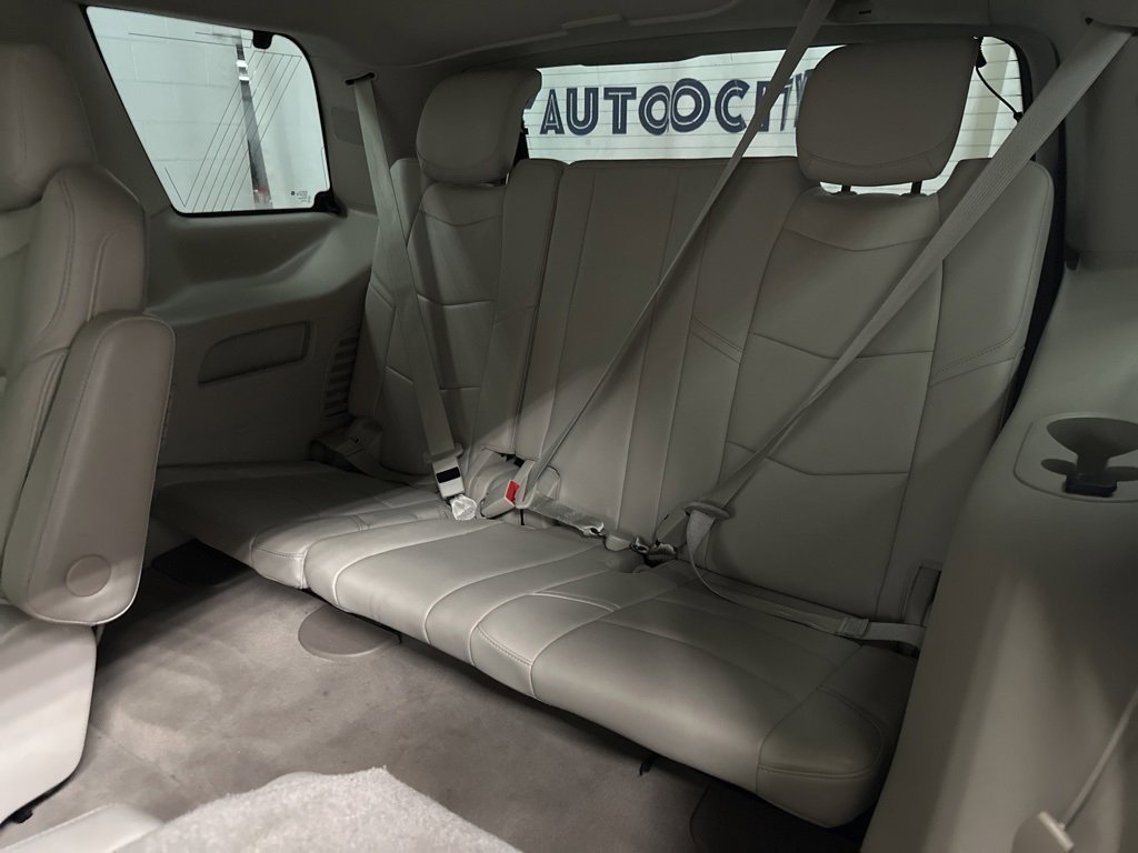 Used 2018 Cadillac Escalade Luxury image 38