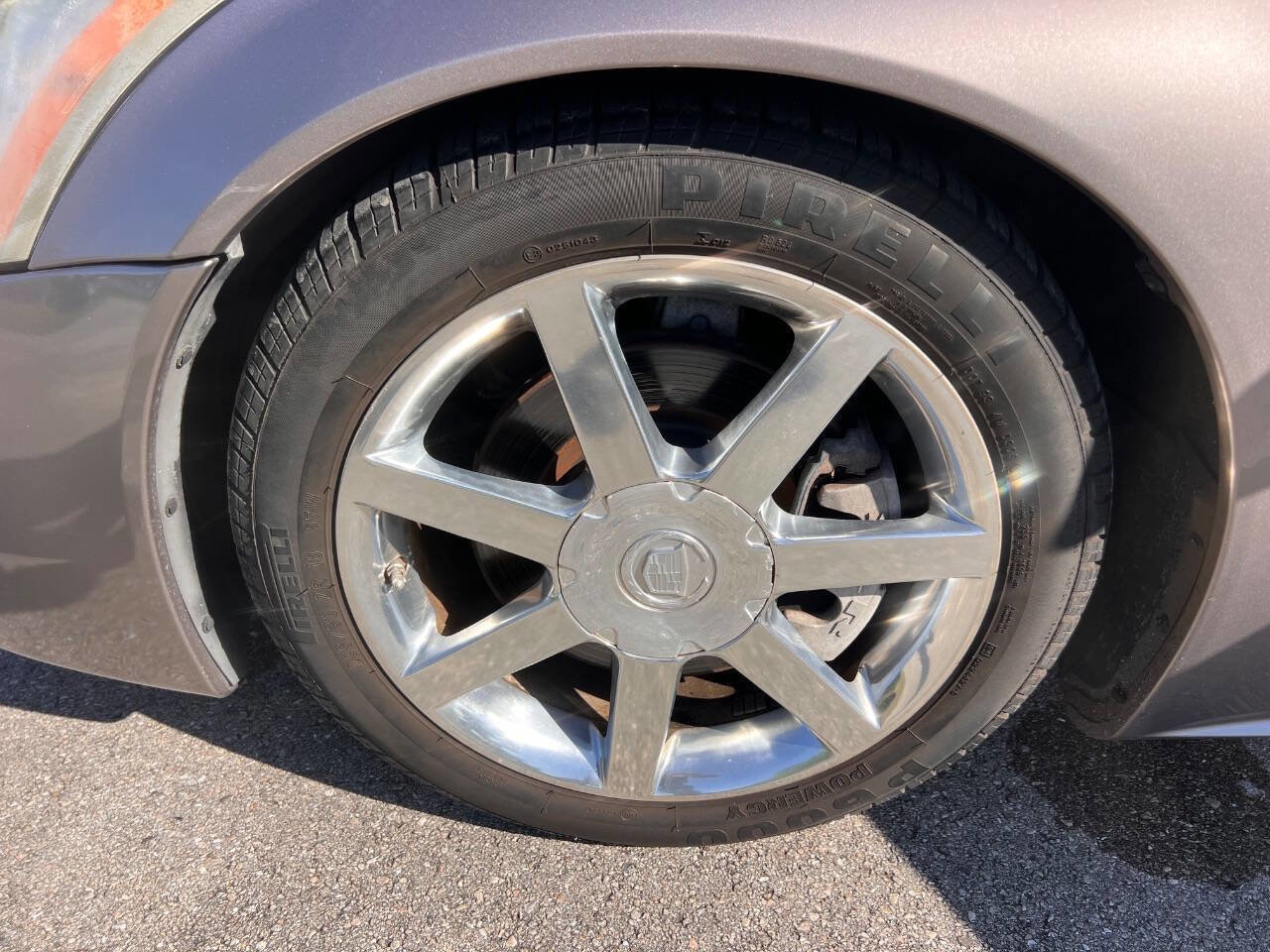 Used 2005 Cadillac XLR image 25