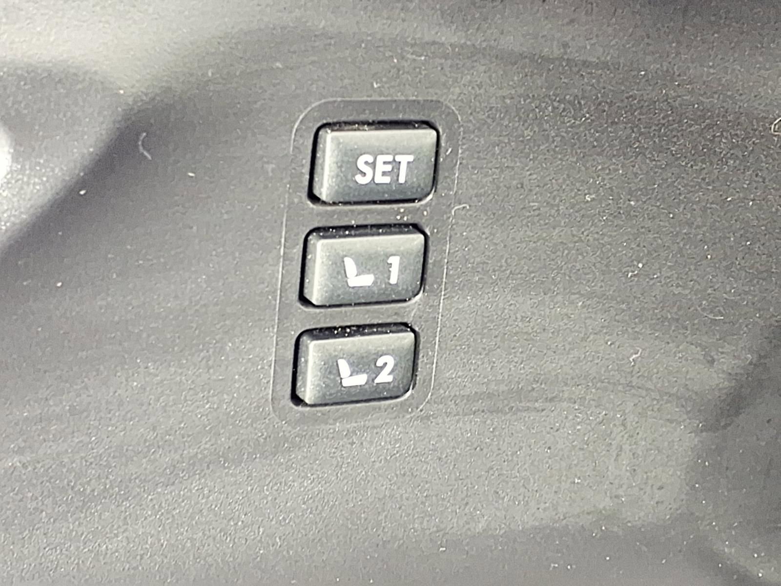 Certified 2024 Subaru Ascent Limited AWD/4WD image 16